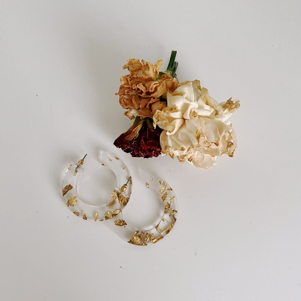 HANDMADE 24K GOLD FLAKE CLEAR RESIN EARRINGS